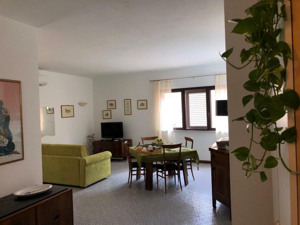 Bilocale Milu - Milu Holidays La Maddalena  Dış mekan fotoğraf